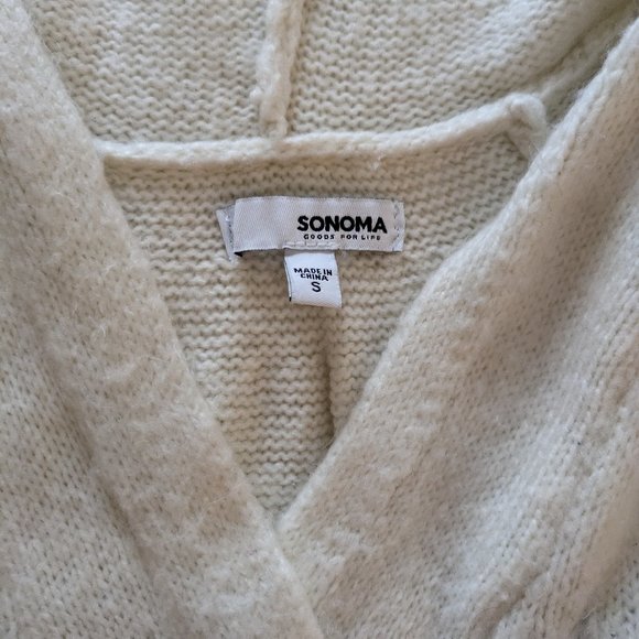 Sonoma women’s hooded sweater size S very soft - Picture 4 of 5